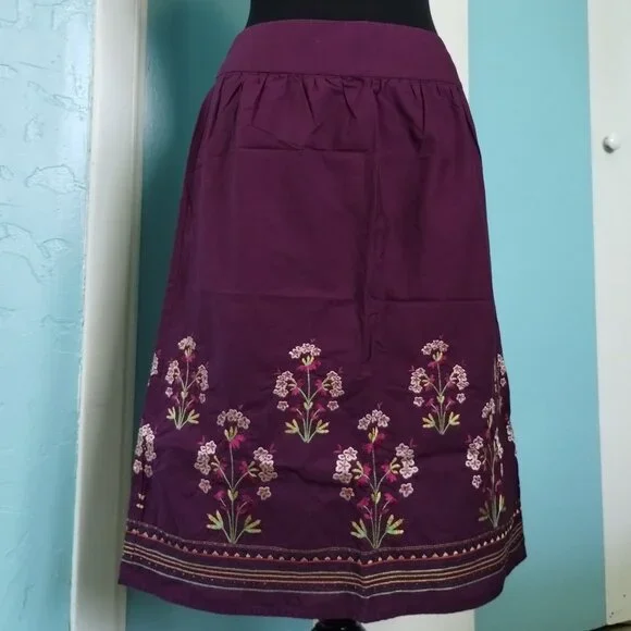 Talbots Purple Floral Embroidery Beaded Skirt - Picture 1 of 6